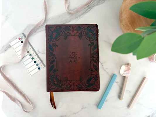 NLT Notetaking Bible – Hosanna Revival Santa Elena Edition (The Grace Collection)