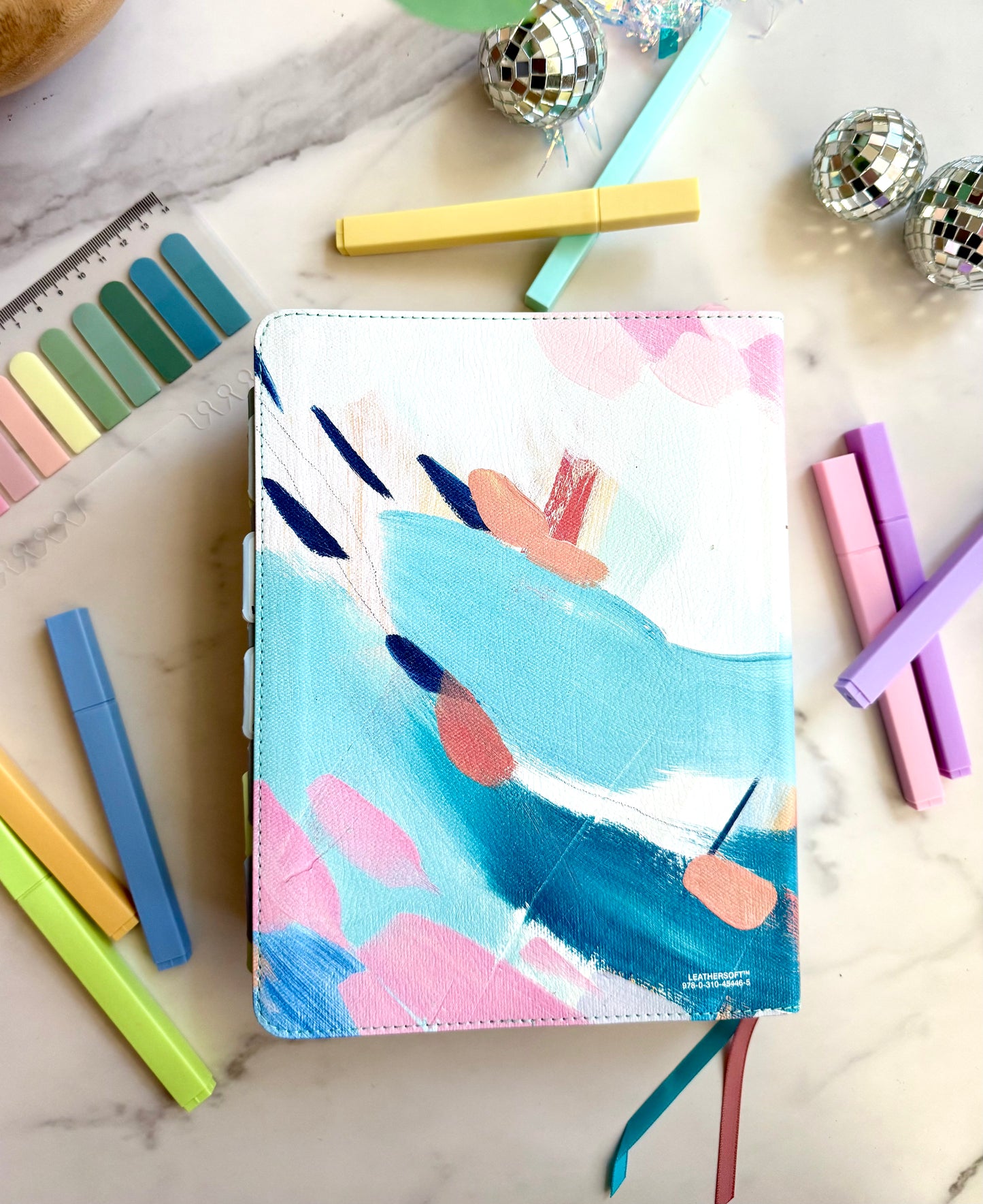 NIV The Jesus Bible (The Joy Collection)